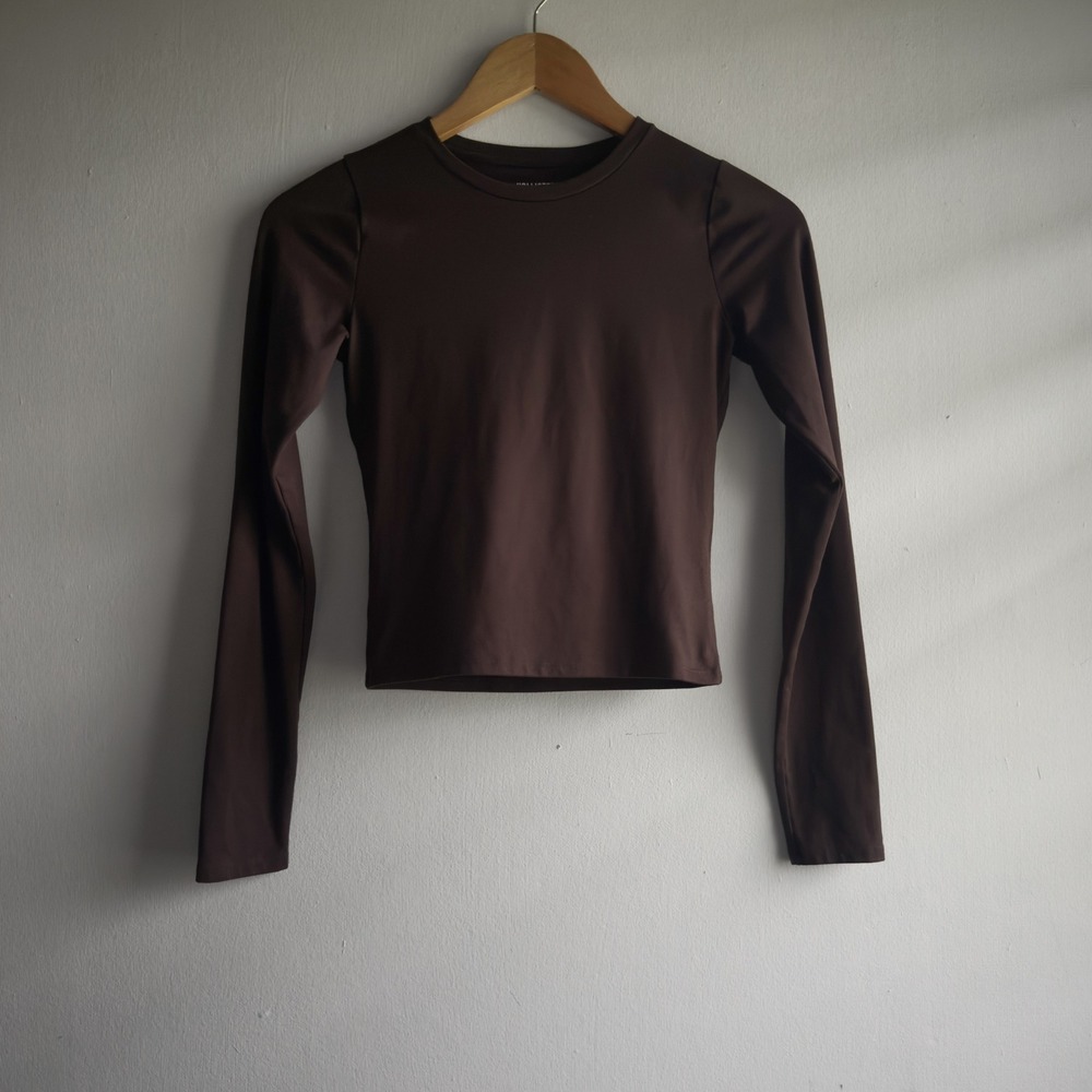 Hollister Slim Fit Long Sleeve Tee Women XS Brown Minimalist Basic Shirt